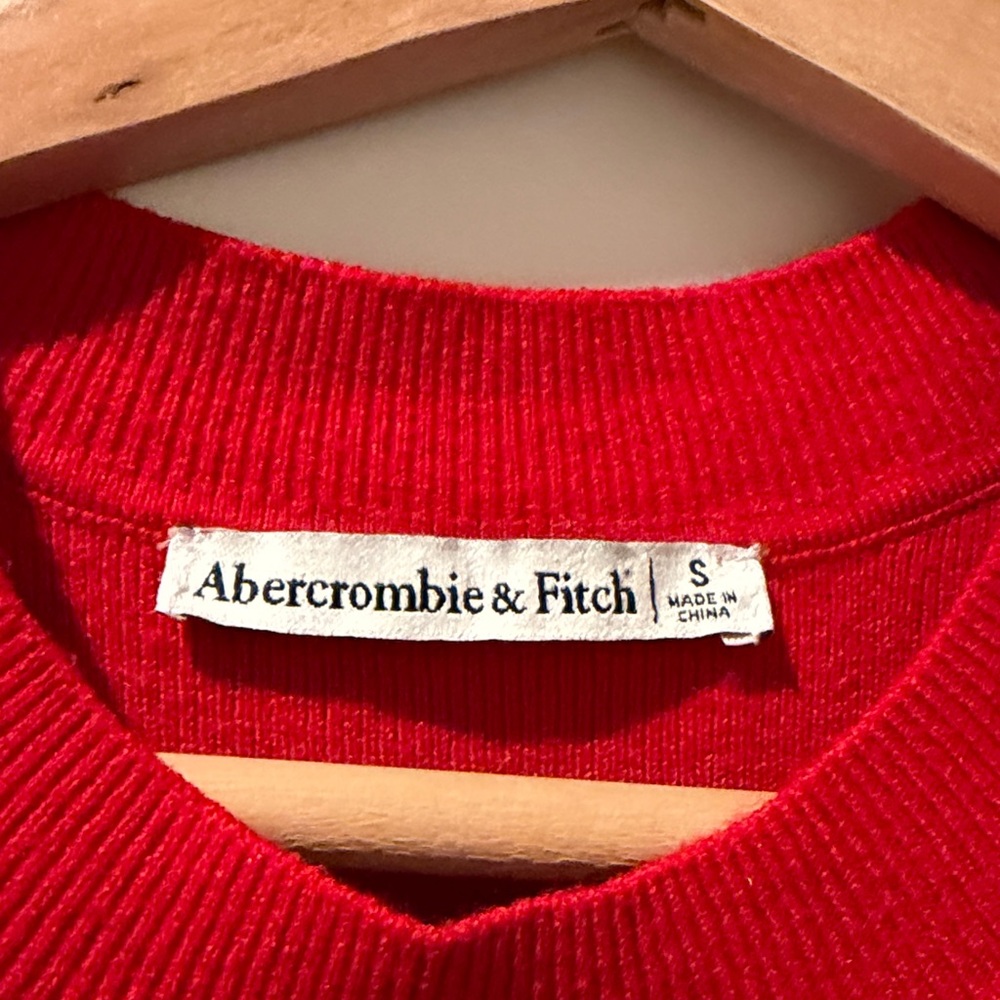 Abercrombie & Fitch Red Midi Thin Sweater Style Dress - Picture 2 of 4